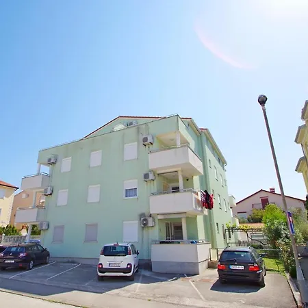 Sky, Apartmán